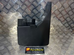 Nissan Navara D23L MNT 4WD 2021-2025 RR Mudflap