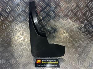 Nissan Navara D23 MNT 08/2015-2021 LF Mudflap