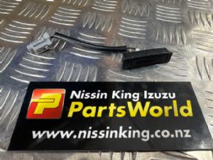 Nissan Dualis J10 4WD 02/07-08/09 Boot Tailgate Release Switch