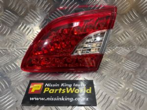 Nissan Bluebird Sylphy B17 2012-2016 R Boot Lid Garnish