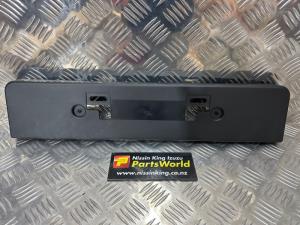 Nissan Xtrail T32 4WD 2013-2022 Number Plate Holder