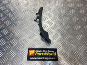 Nissan Note E12L 2016-2019 R Windscreen Mould