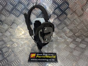 Nissan Caravan Homy E26 2012-2017 RF Door Lock Mech