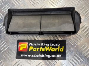 Nissan Leaf ZE0 2011-2016 RR Guard Vent