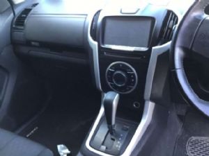 Isuzu D Max TFR85 2017--> Automatic Shift Lever