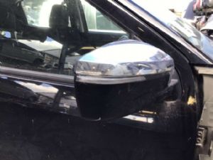 Isuzu D Max TFR40 2WD 2020-2022 RF Door Elec Mirror (9 Wire)
