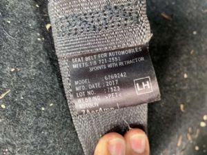 Isuzu MU-X UCS85 2017--> LF Seat Belt