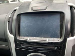 Isuzu D Max TFS85 4WD 2017--> DVD/NAV Screen