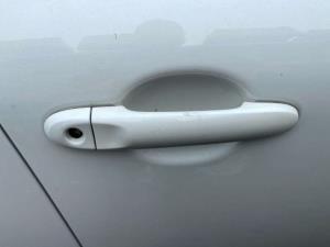 Nissan Juke F15 2012-on RF Door Exterior Handle