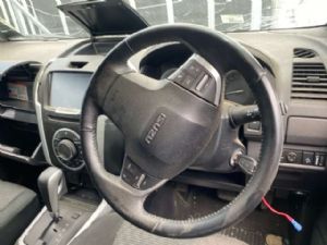 Isuzu D Max TFR85 2017--> Steering Wheel