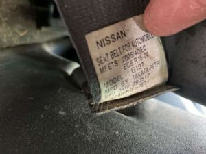 Nissan Navara D40 VSK 4WD 05/2010-2015 RF Seat Belt