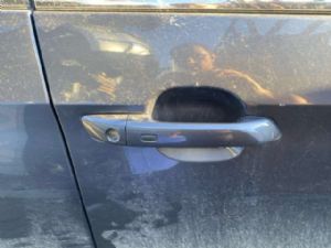 Isuzu MU-X UCS40 2020-on RF Door Exterior Handle (Smart Button) Type