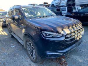 Isuzu MU-X UCS40 2020-on RF Guard/Fender