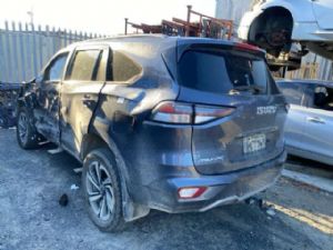 Isuzu MU-X UCS40 2020-on L Tail Light