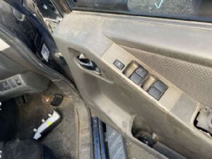 Nissan Navara D40 VSK 4WD 2006-04/2010 Window Master Switch