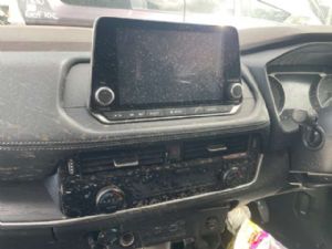 Nissan Xtrail T33 4WD Hybrid 2022-on Heater Controls