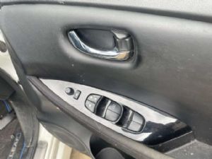 Nissan Leaf ZE1 2018-on Window Master Switch