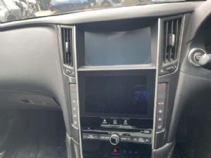 Nissan Skyline V37 2014-on Heater Controls