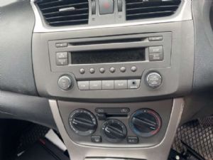 Nissan Pulsar C12 2013-2017 Heater Controls