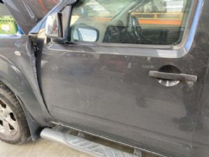 Nissan Navara D40 VSK 4WD 2006-04/2010 LF Door Shell