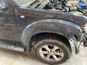 Nissan Navara D40 VSK 4WD 2006-04/2010 RF Guard/Fender