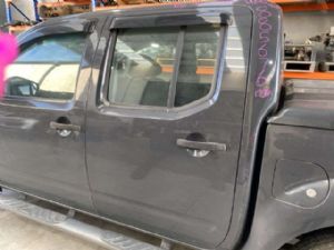 Nissan Navara D40 VSK 4WD 2006-04/2010 L Running Board