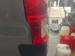 Nissan Caravan Homy E26 2012-2017 L Tail Light