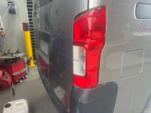 Nissan Caravan Homy E26 2012-2017 R Tail Light