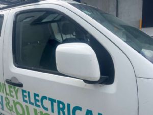 Nissan Navara D40 MNT 4WD 2010-2015 RF Door Elec Mirror (3 Wire)