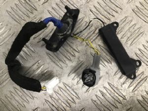 Nissan e-NV200 ME0 2014-2020 Antenna Keyless Entry (Rear)