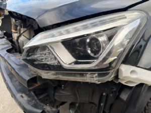 Isuzu MU-X UCS85 2017--> L Headlight