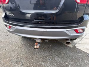 Isuzu MU-X UCS85 2017--> Rear Bumper Cover