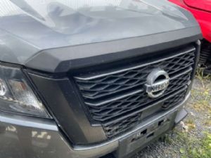 Nissan Navara D23L MNT 2021-2025 Grille