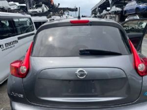 Nissan Juke F15 2012-2014 Tailgate Garnish 1 Piece