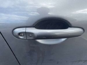 Nissan Juke F15 2014-2018 RF Door Exterior Handle (Smart Button) Type