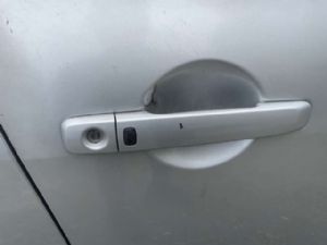 Nissan Skyline V36 2006-2016 RF Door Exterior Handle (Smart Button) Type