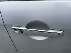 Nissan Bluebird Sylphy G11 2005-2010 RF Door Exterior Handle (Smart Button) Type