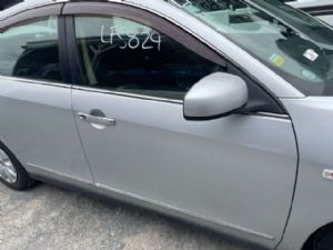 Nissan Bluebird Sylphy G11 2005-2010 RF Door Shell