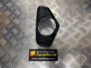 Nissan Navara D23L MNT 2021-2025 R Spotlight Bezel