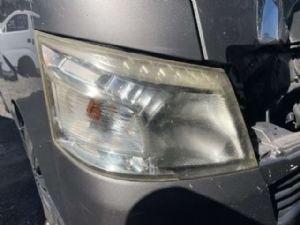 Nissan Caravan Homy E26 2012-2017 R Headlight (Halogen)