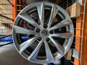 Nissan Skyline V37 2014-on Alloy Road Wheel