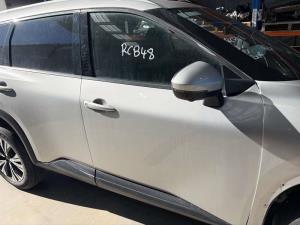 Nissan Xtrail T33 4WD 2022-on R Side Skirt