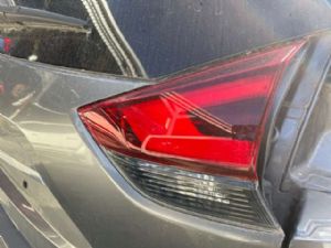 Nissan Xtrail T32 2013-2022 R Tailgate Garnish