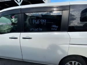 Nissan Serena C26L 2015-2016 LR Door Shell