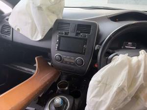 Nissan Leaf ZE0 2011-2016 CD Player