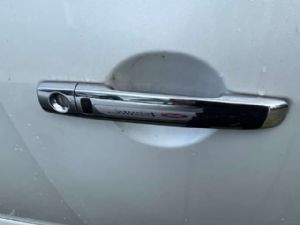 Nissan Serena C26 2010-2014 RF Door Exterior Handle (Smart Button) Type