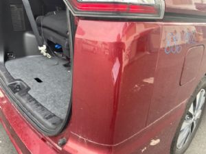 Nissan Serena C27 2016-2023 R Tail Light Filler Panel