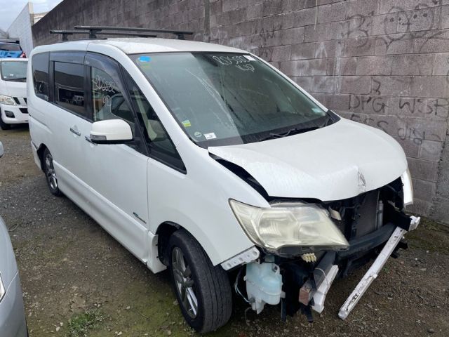 Nissan Serena C26 2010-2014