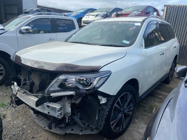Nissan Pathfinder R52 2013-2021 4WD