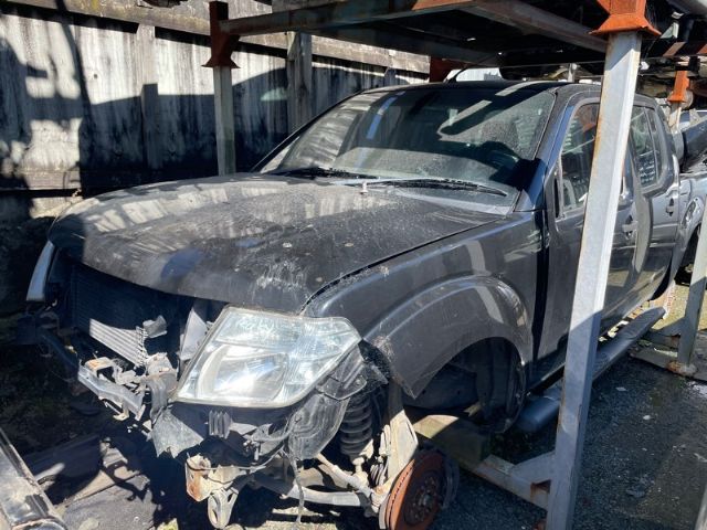 Nissan Navara D40 VSK 4WD 05/2010-2015